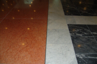 Pavimento in marmo Rosso Verona e Grigio Carnico